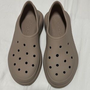 CROCS Toupe Comfort Clogs